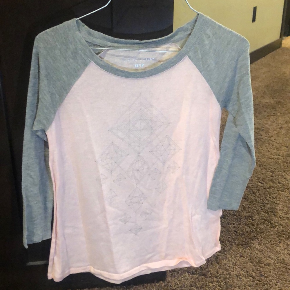 Live love dream xs quarter sleeve polyester